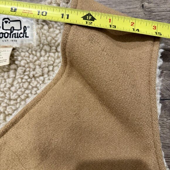 VTG 60s Woolrich Vest Size M Khaki Sherpa Lined Wool Blend Snap Made USA outdoor - Picture 6 of 8